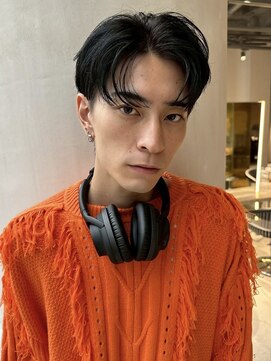 スクリーン(SCREEN) スペインカール/スパイキーショート/ブルーブラック/三宮/元町