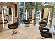 インク サカエ(inq sakae)の雰囲気（開放的な空間で最高のおもてなし[inq栄/矢場町/韓国/韓国ヘア]）