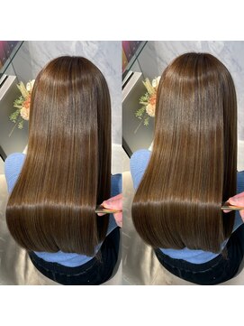 ユアーズヘア 東新宿店(youres hair) 【縮毛矯正×リンゴ幹細胞】自然なストレートに