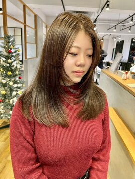 アカラ(acala) レイヤーカット