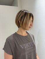 ロココ(ROCOCO) 外国人風バレイヤージュスタイル