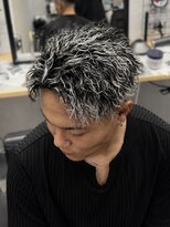 心斎橋 カイ(X)&nbsp;メンズ/メッシュパーマ/ホワイトメッシュ/ショートパーマ