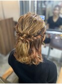 ねじりハーフアップ