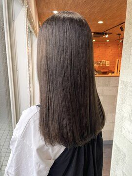 ミルヘアデザイン(mil hair design) イヤリングカラーインナーカラーハイライトフェイスフレーミング