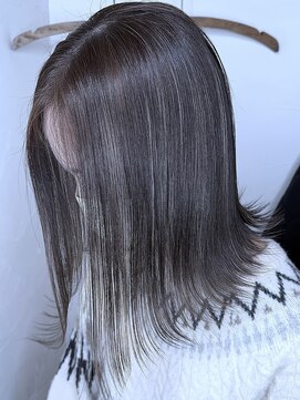 ブレイズヘアー(BLAZEhair) 脱白髪染めグレージュハイライト×ブリーチ1回