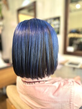 フリーダム 千種店(Freedom) ブルー×アンブレラカラー