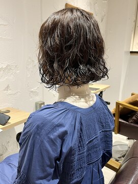 コフィー バイ メルト 吉祥寺(cofy by melt) 【三ツ井純】黒髪 20代 ボブパーマ 無造作パーマ 大人可愛い