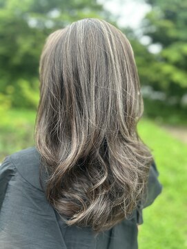 イリス(iris) pearl gray