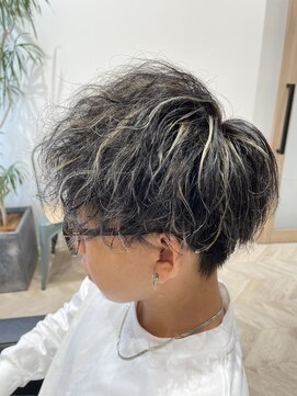 ミナトク(minatoku) ツイスパハイライトスタイル