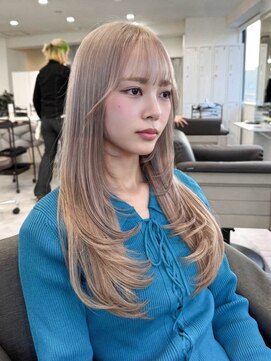 エルサ ザ リープ(ELSA the leap) 【ブリーチカラー/ダブルカラー】ミディアムレイヤー/韓国ヘア