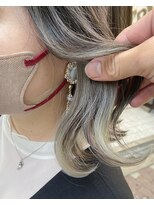 ジルフラン(JILL franc) インナーカラー×ホワイトベージュ