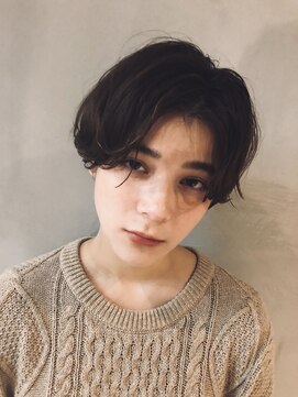 リバレッジ 白金(Leverage) 大人可愛いシャープブランジュ小顔ハンサムショート