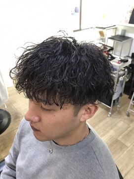 ルシードスタイルアートラッシュ(LUCIDO STYLE ARTRUSH) 強め波打ちパーマ(波巻きパーマ)