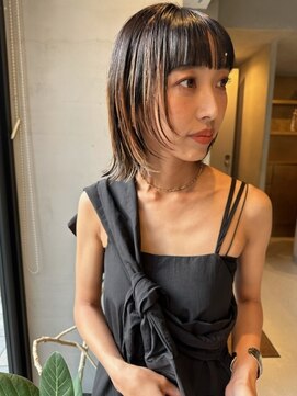 ヘアー アイス ルーチェ(HAIR ICI LUCE) 顔周りレイヤー ウルフレイヤー グラデーション 抜きっぱなし