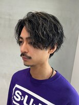 フィフス 渋谷(fifth) センターパート波巻きスパイラルパーマハイライトカラー