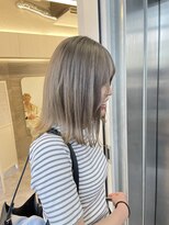 柔らかミルクティーグレージュ