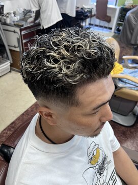 サラ HAIR&MAKE SALA 相模大塚店 極道