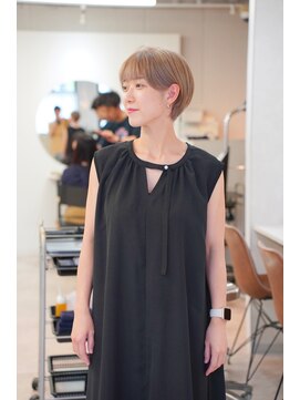 クオン 今泉(quon) 【quon】ショートカットSNAP   -天神 今泉 薬院 赤坂 大名-