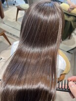 ユミリーバイルコル(umily by RuCOR.)&nbsp;メルティカラー/フェミニンロング/似合わせカット/髪質改善