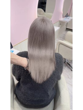 アディション 渋谷(ADITION) ホワイトミルクティーカラー