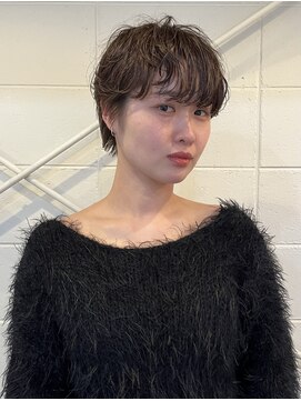 イル(iru) ショートパーマ　マッシュショート　ショートカット