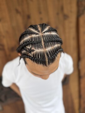 カペリマレーナ(Capelli Malena) コーンロウ ほし