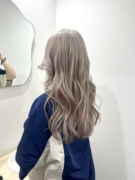 モニカ 栄店(MONIQA) ホワイトミルクティー