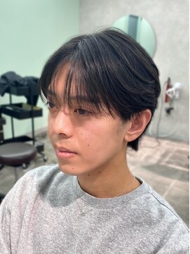 ジーニー 千葉(GENiE) ウルフ/ラウンドマッシュ/フェザーパーマ/千葉【朝生菜楓】