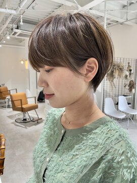 ジュベ(juve.) ナチュラルにまとまる丸みショート
