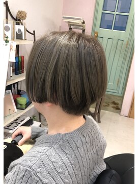 ドゥ スタイル 三国ヶ丘店(Duex Style) 春夏、抜け感ラベンダーブルージュ×スタイリッシュショート