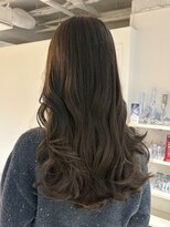 パトゥ 京都四条烏丸(patou) 透明感たっぷりオリーブ◎