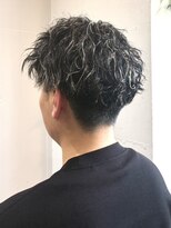 ラレヴ(Le Reve) メンズカット ツイストパーマ ツーブロック ビジネス 30代 40代