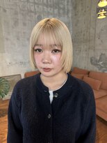 シカ(sica)&nbsp;【nana style】ブロンドボブ