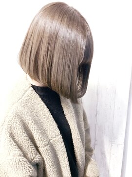 コピーヌ 高田馬場店(Copine) 美シルエット♪大人クールな前下がりボブ×グレージュ☆