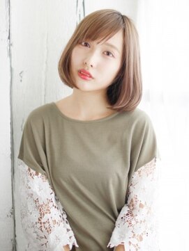 ナル 白山神社参道通り店(nalu) ハイトーングレージュのナチュラルボブスタイル