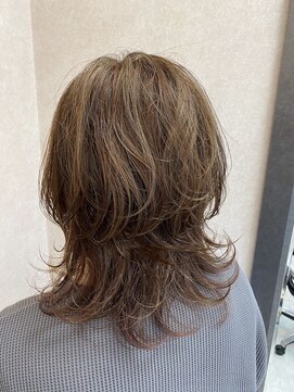 ヘアー アンド メイクアップ イングス ing'uz ネオウルフカット