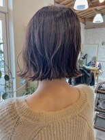 ラブレスカルペディエム(LAVLESS Carpediem) 大人かわいいコンパクトボブ