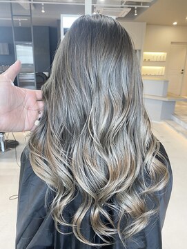 リア 近鉄八尾店(Lia) バレイヤージュ