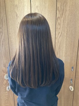 ビグディーサロン 武庫川(BIGOUDI salon) ☆オリーブカラー　透明感　レイヤースタイル