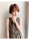 20代30代40代　ふんわり大人ショートボブレイヤースタイル