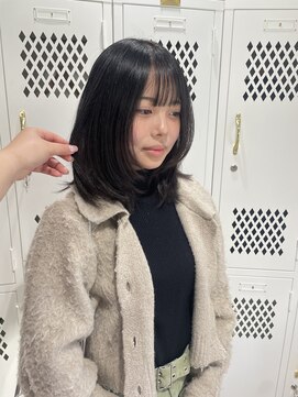 アドア 横浜(ADORE) 【ADORE】レイヤーカット×ミディアム