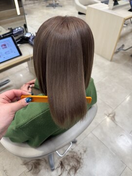 ケンジ 平塚ラスカ店(KENJE) ベージュカラー