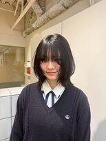 ラヴィズム(LUVISM) 万代新潟駅前顔周りレイヤーハイライトカット韓国ダブルカラー