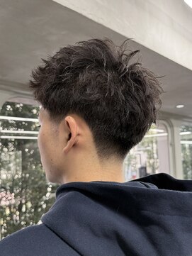 ニコ トウキョウ ロジック(nico TOKYO Logic) スパイキーショート　ピンパーマ　大人メンズヘア