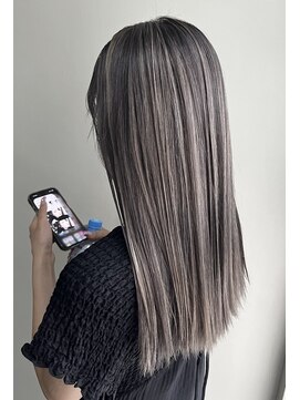 ノーム 横浜(NORM) グレージュハイライト