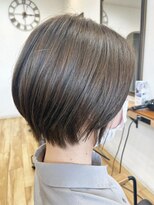 モーラ 鳳店(MOLLA) 大人可愛い丸みショートボブ【鳳】