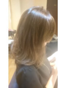 ヘアーミューズ リベロ(hair muse Livero) 【Livero】ナチュラルなふわミディ