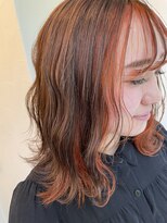 エンレイ(enRei)&nbsp;20代30代ビビッドインナーカラー無造作ウェーブシースルーバング