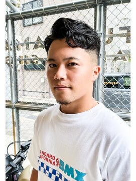 フジヤマ バーバー ショップ(FUJIYAMA BARBER SHOP) フェードスタイル