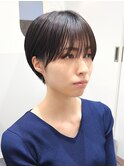 30代40代50代耳かけショート前髪なしハンサムショートカット
